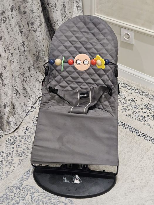 Шезлонг детский в хорошем состоянии