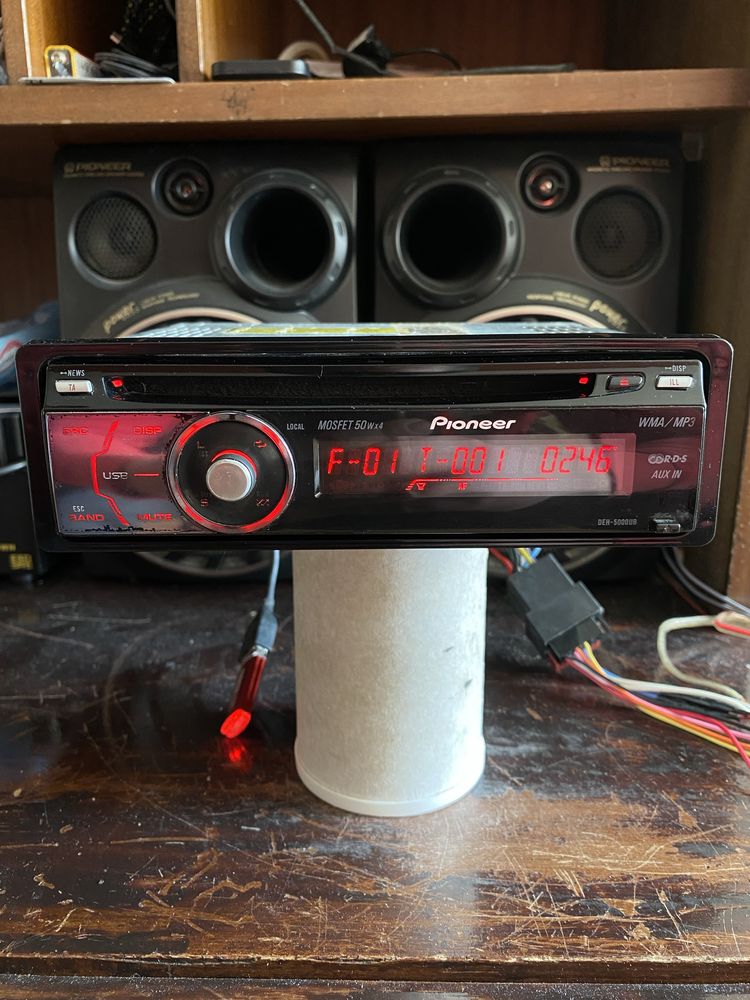 PIONEER deh-5000ub - Топ модел - USB, CD mp3 плеър за кола сд радио