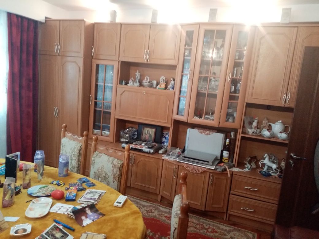 Apartament 4 camere