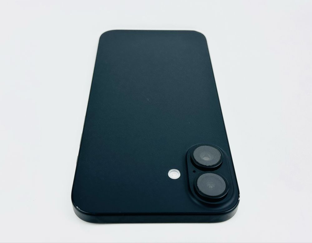 Apple iPhone 16 128GB Black 100% Батерия! Гаранция!