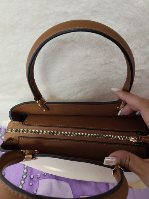 Gentuță Guess nouă