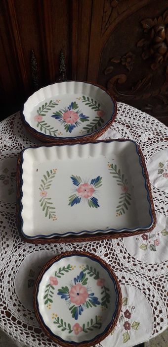 Set de vase in cosulete de nuiele impletite