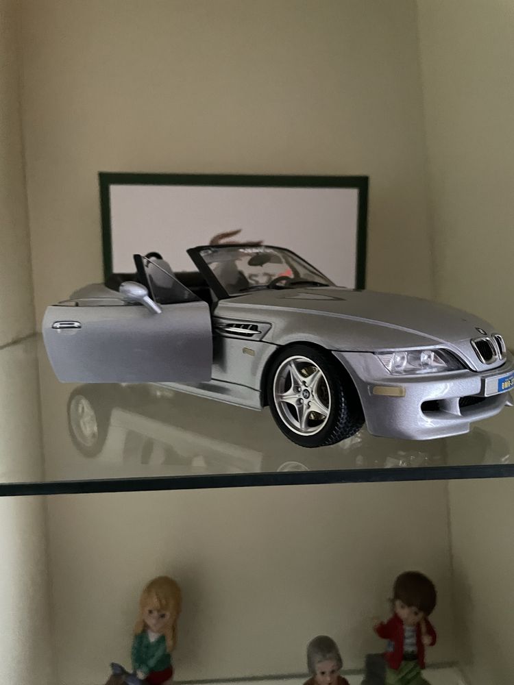 Колекционерска количка BMW Z3 1/18