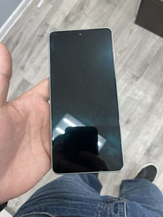 Самсунг а73 на 256 гб