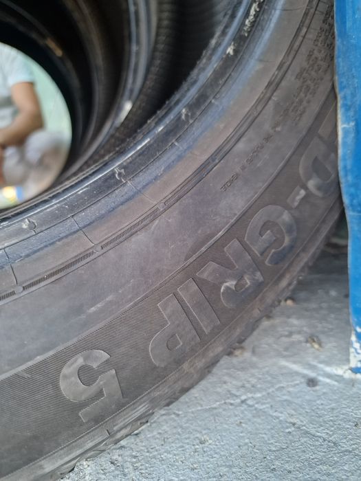 Anvelopă 235/55R17 marca Semperit, M +S ,DOT 2023