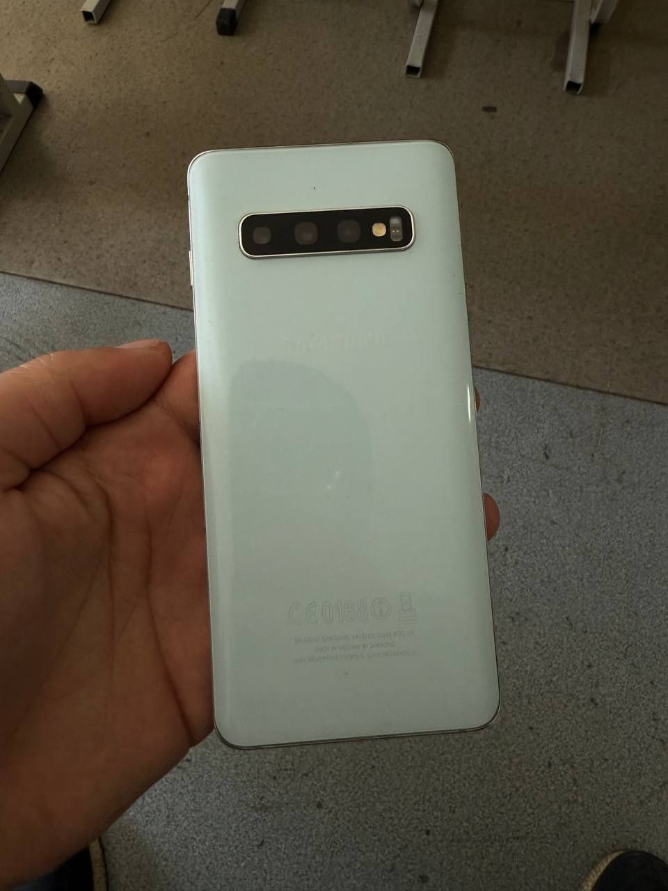 Samsung s 10 128/8