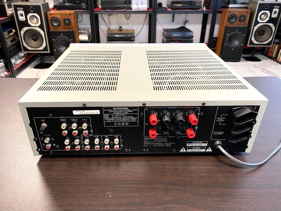 Vintage усилвател Pioneer