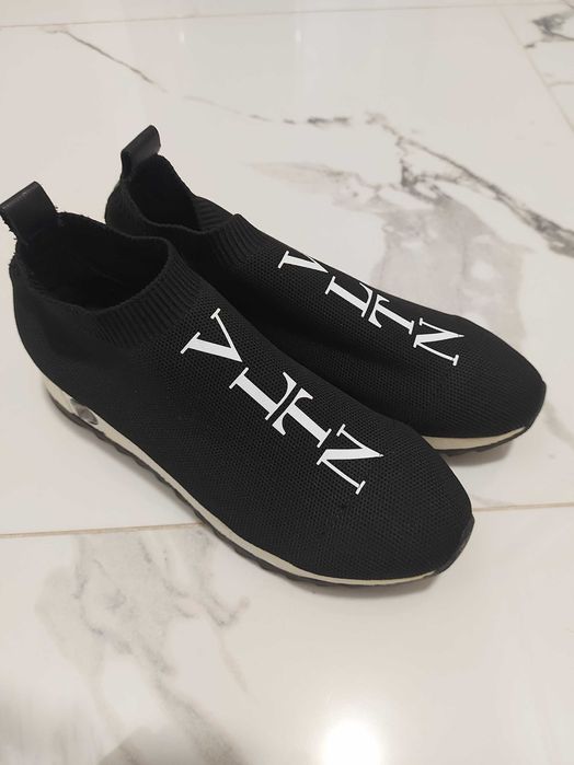 Обувки VLTN Valentino Garavani