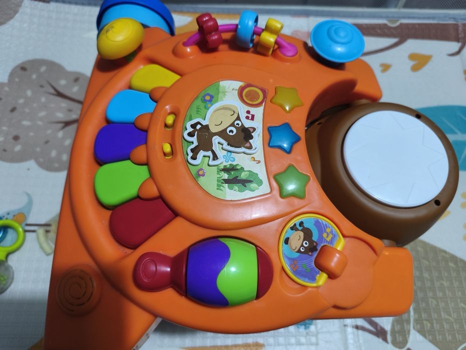 Antemergator și masa de activități calut