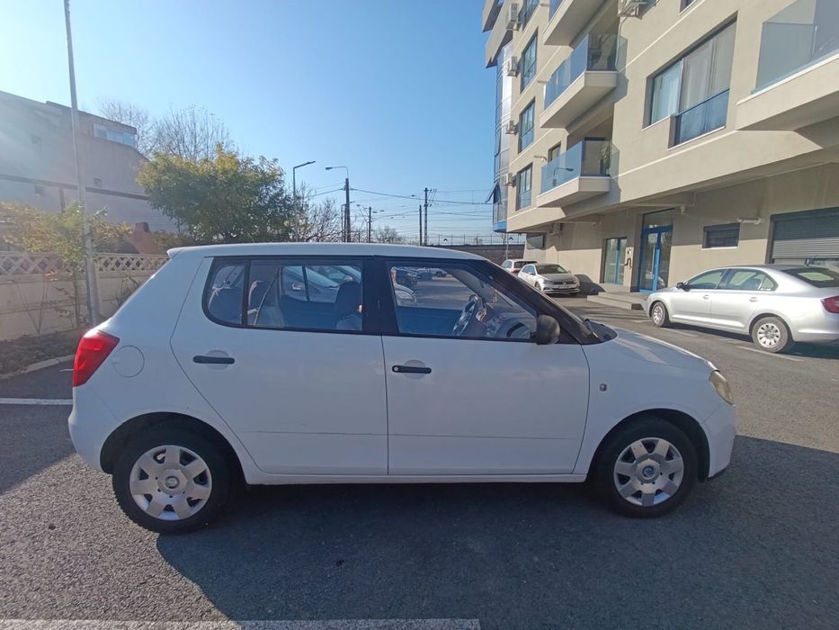 Skoda Fabia 1.2 benzină