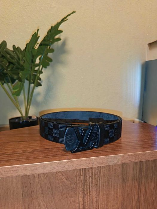 Louis Vuitton Колан