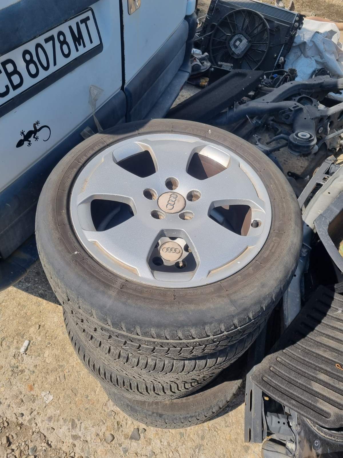 Лети джанти с гуми за AUDI A3 225/50/17