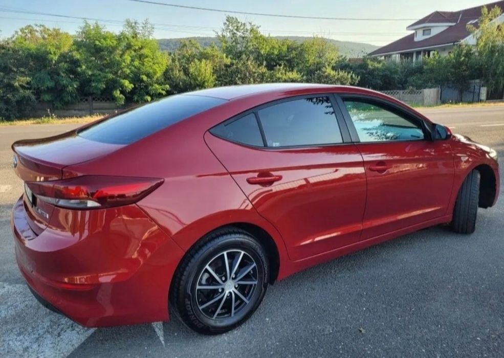 Hyundai Elantra 2017