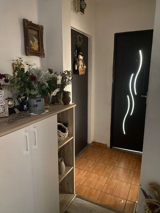 Vând apartament 4 camere Trivale confort 1 decomandat