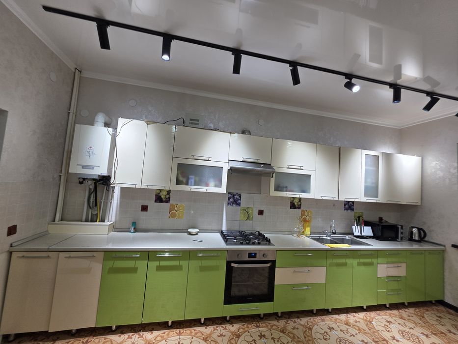 Кухонный гарнитур