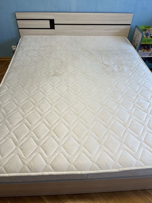 Еднолицев матрак 160/200 Спешно!!