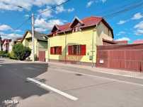 Casa renovata si cocheta,in zona Intim-Piata Spitalului + teren 389 mp