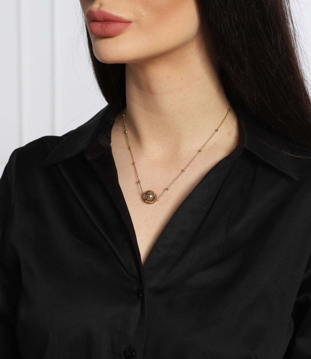 Ново нежно колие с обеци Guess