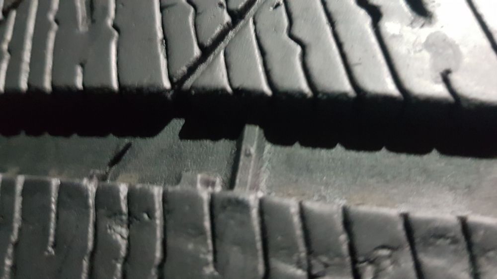 Anvelope 2x225 55 18 michelin iarna dot 19 mm 5.3