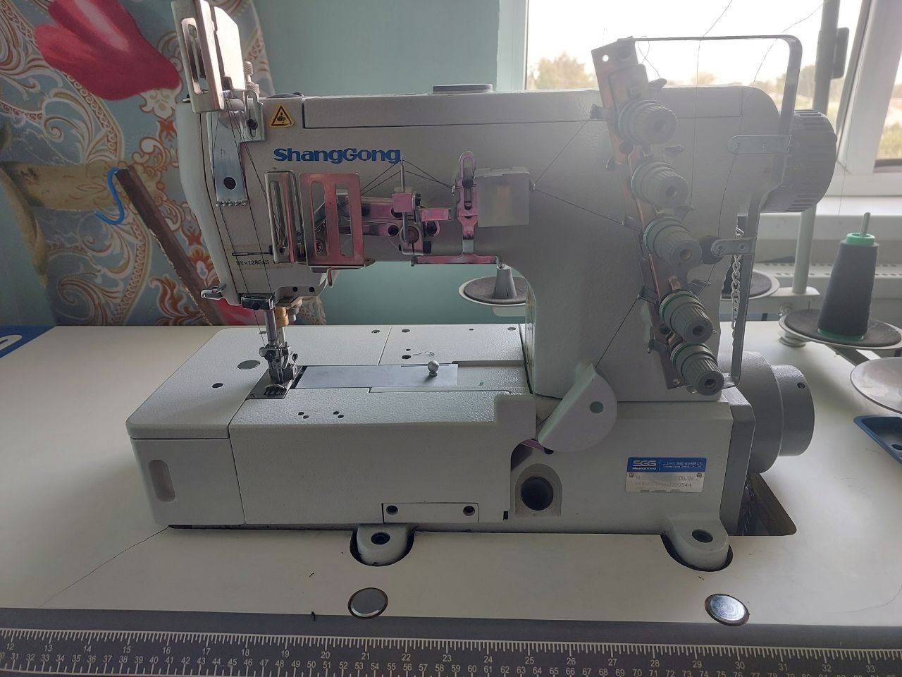 Overlok BRUCE X3  va Rashma SHANGONG sotiladi