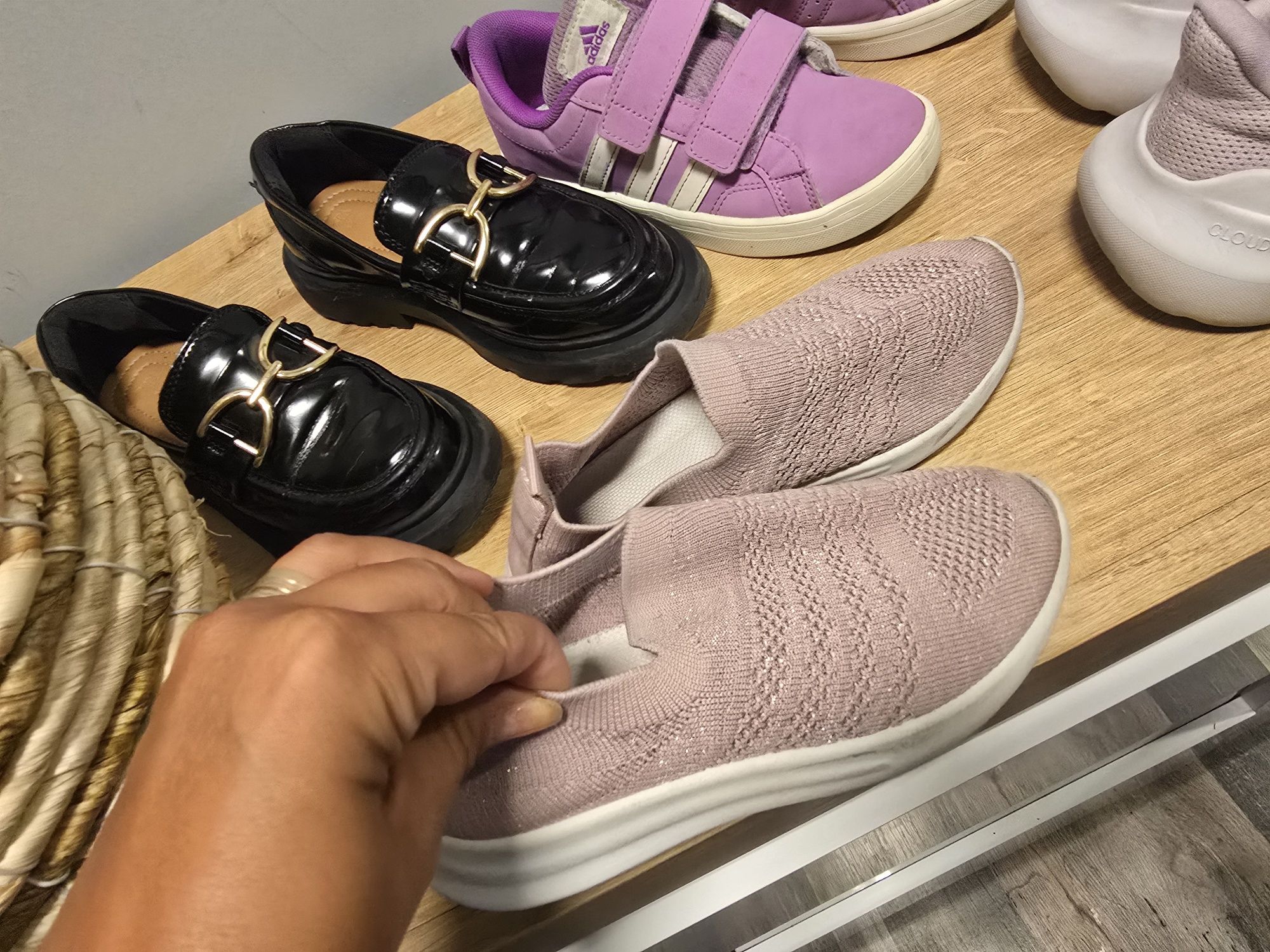 Маратонки zara,adidas 31 номер