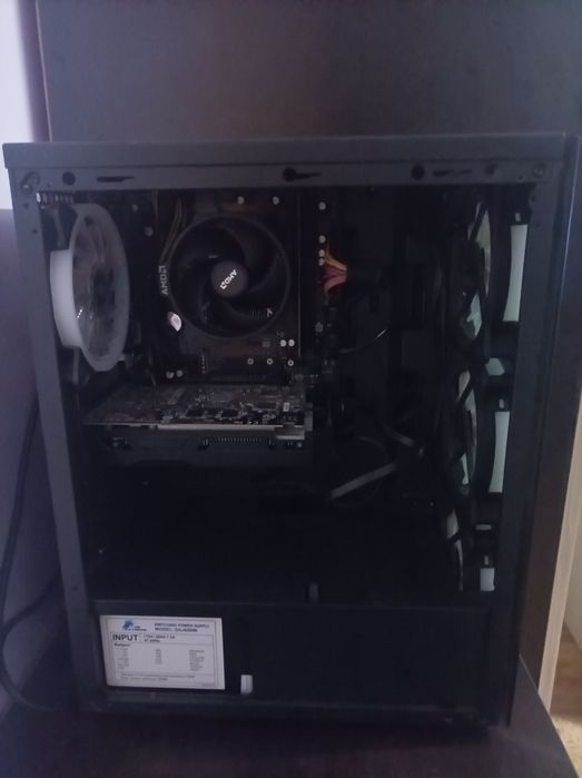 Продавам цял gaming setup