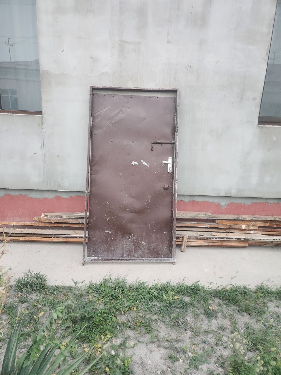 Darvoza uyga kirish