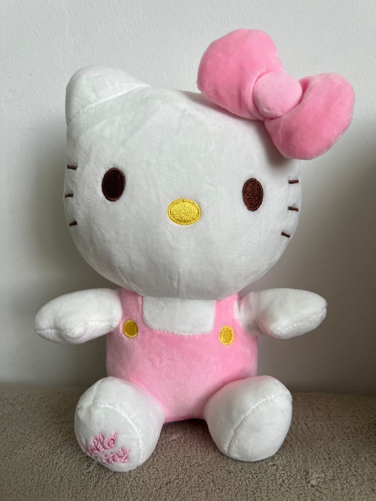 Голяма плюшена играчка Кити, плюшена играчка Hello Kitty 30см