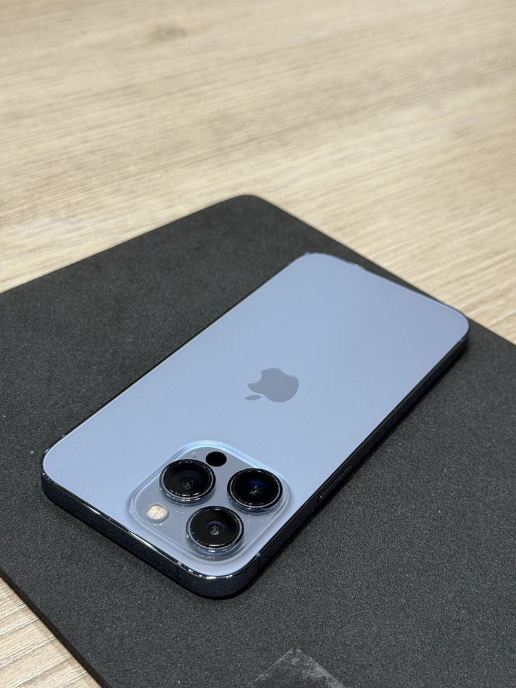 Продавам iPhone 13 Pro!!!