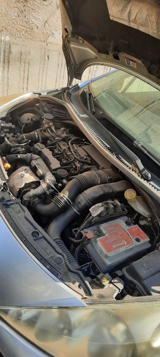 Vând Peugeot 207 SW