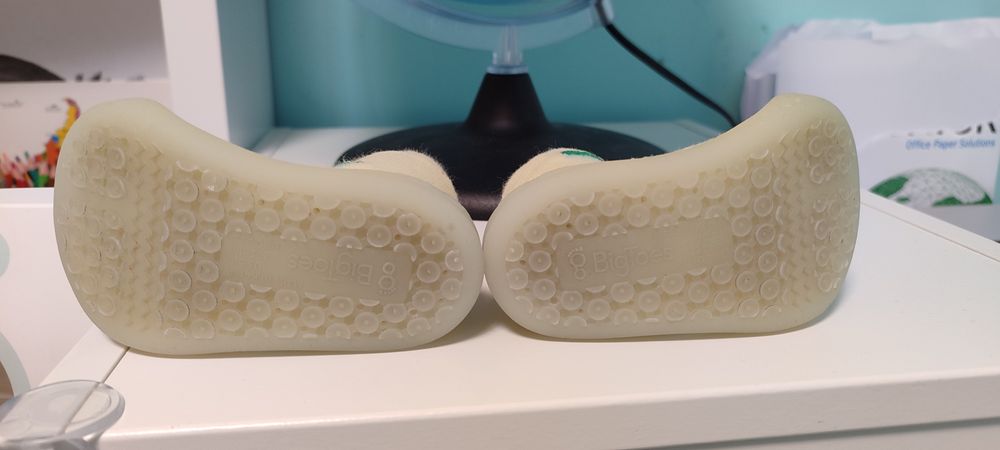 Big toes chameleon - бебешки обувки - чорапче