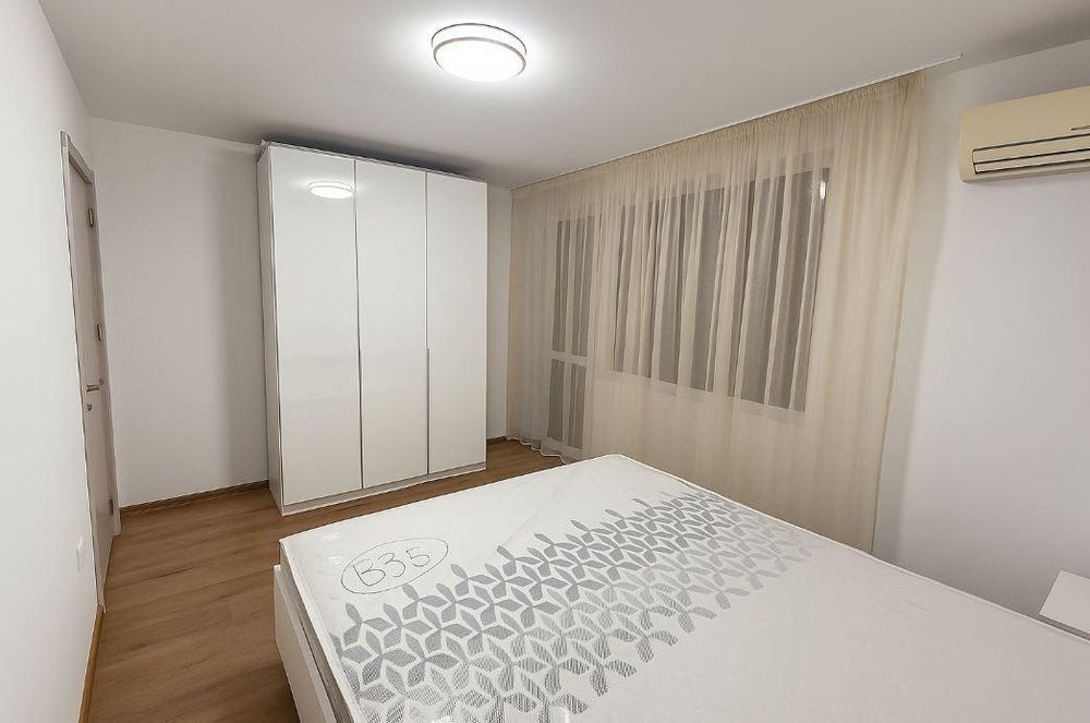 Тристаен апартамент в района на Колхозен пазар!