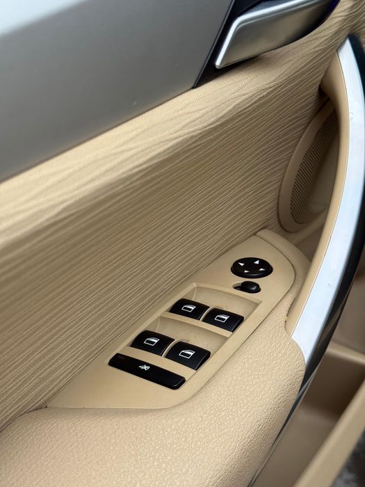 BMW X1 18d xDrive 2011