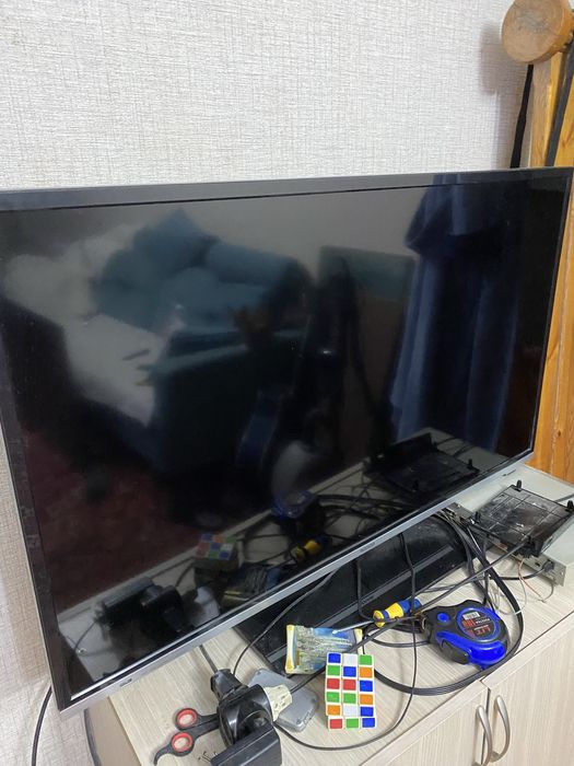 Телевизор LCD Roison 43