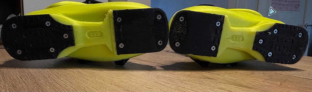 Clapari copii Fischer RC4 70 Thermoshape - 36 (22.5) - ca noi