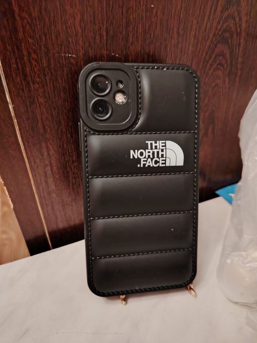 Продам или обменяю айфон 11