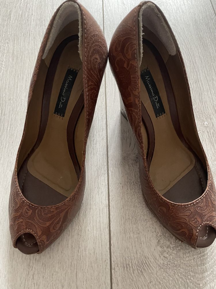 Sandale piele maro Massimo Dutti marimea 36