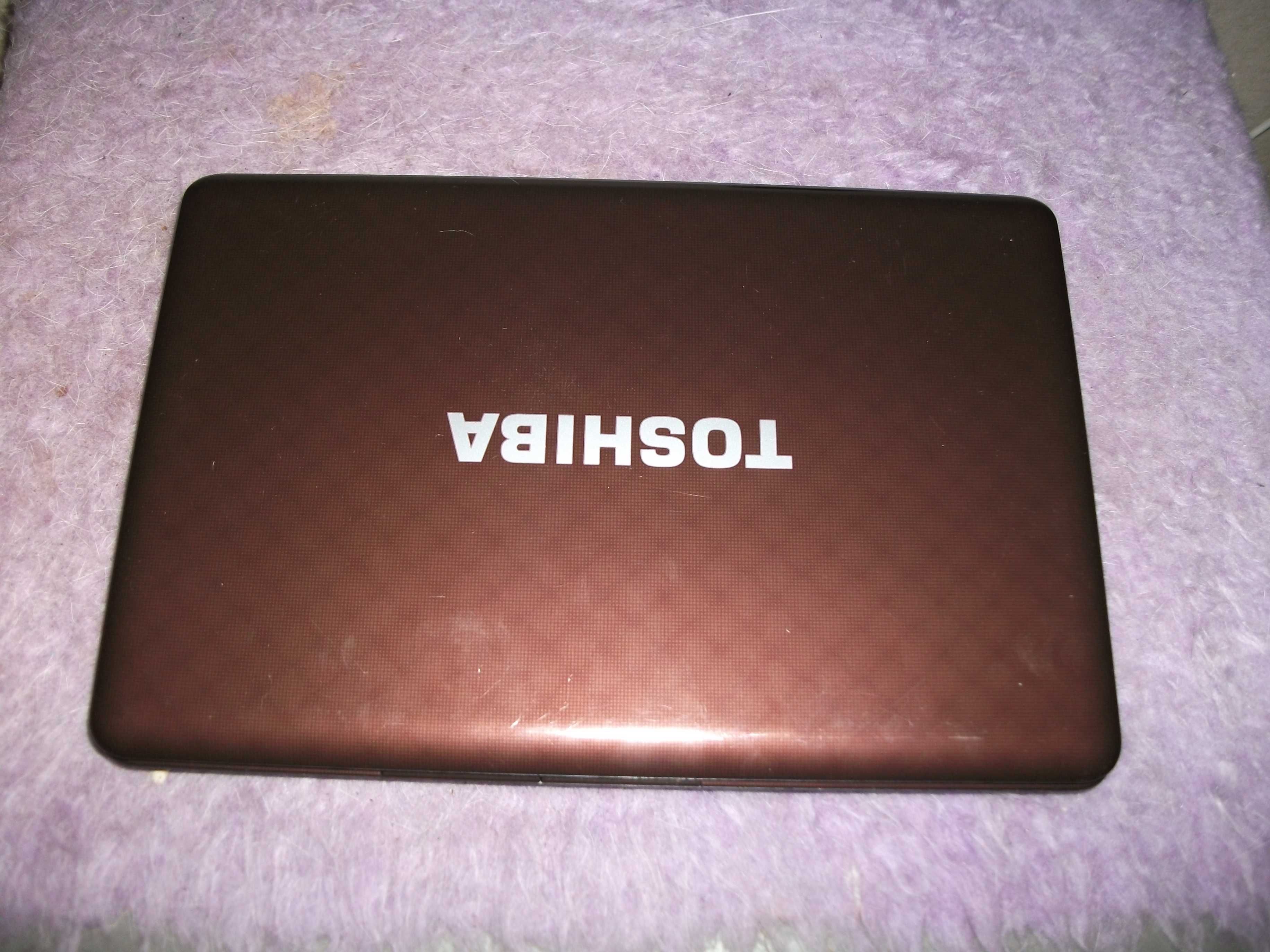 135. Продавам лаптоп TOSHIBA SATELLITE L730-A193. Дисплей 13,3 ”