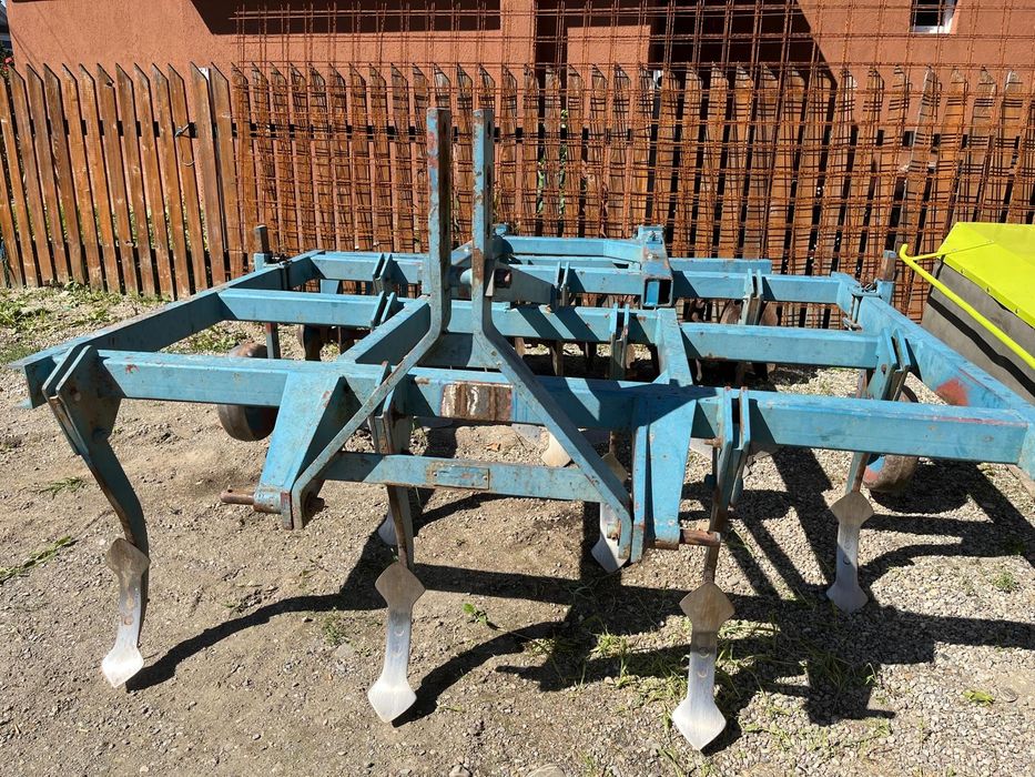 Vând grubber 2.2 m