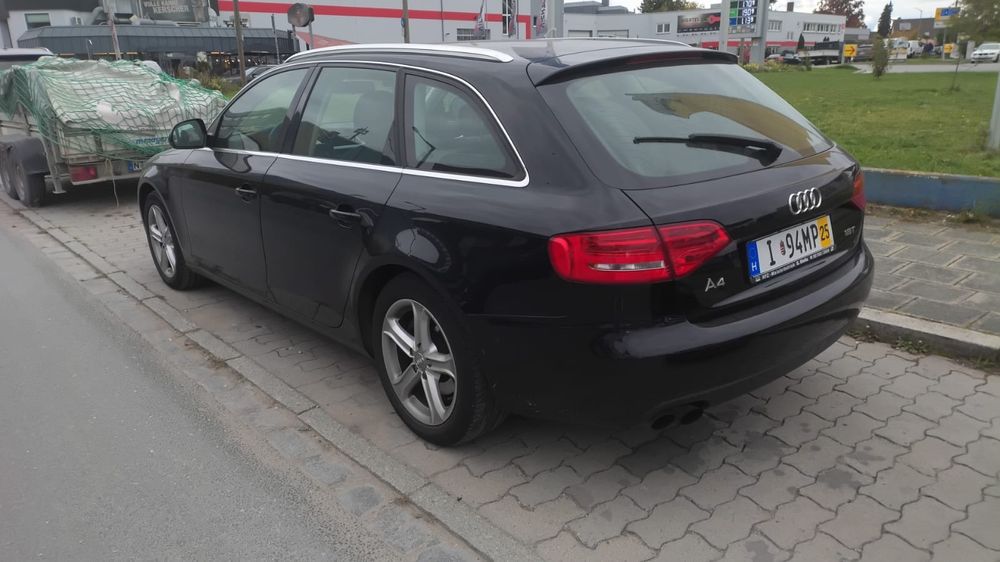 Vand Audi A4 B8 2009 1.8 benzina