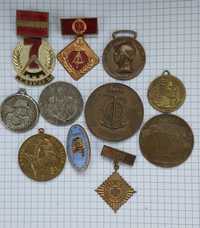 Medalii plachete insigne vechi