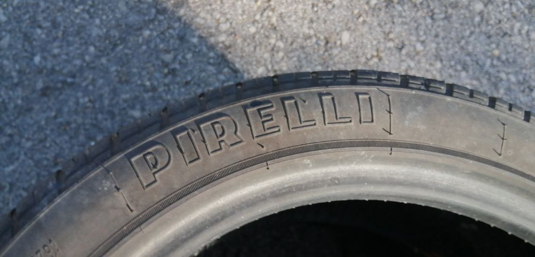 Гуми 225 40 18 Пирели Pirelli
2 броя. Нов внос. Не са нови. Гаранция.