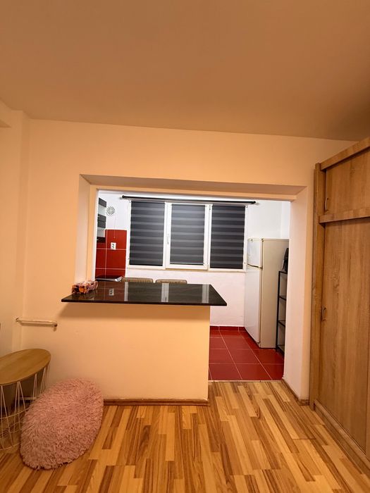 Garsoniera de inchiriat