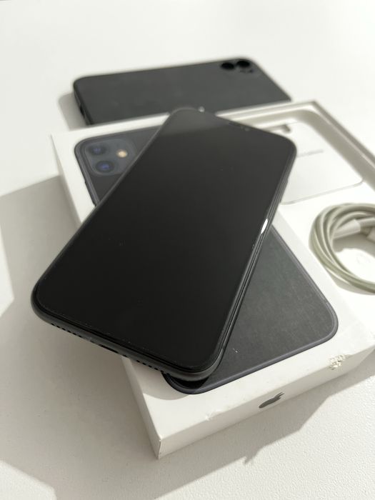 iPhone 11 128гб 100% в отличном состоянии