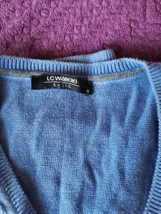 Мъжки пуловери на Pierre Cardin и LC Waikiki размер S / M