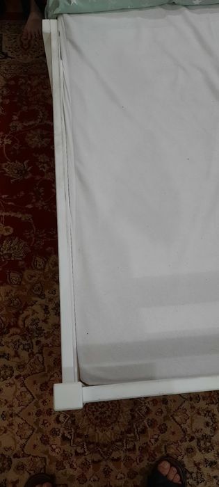 Детская кровать + матрас ортопед, срочно разобранапед  в подарок