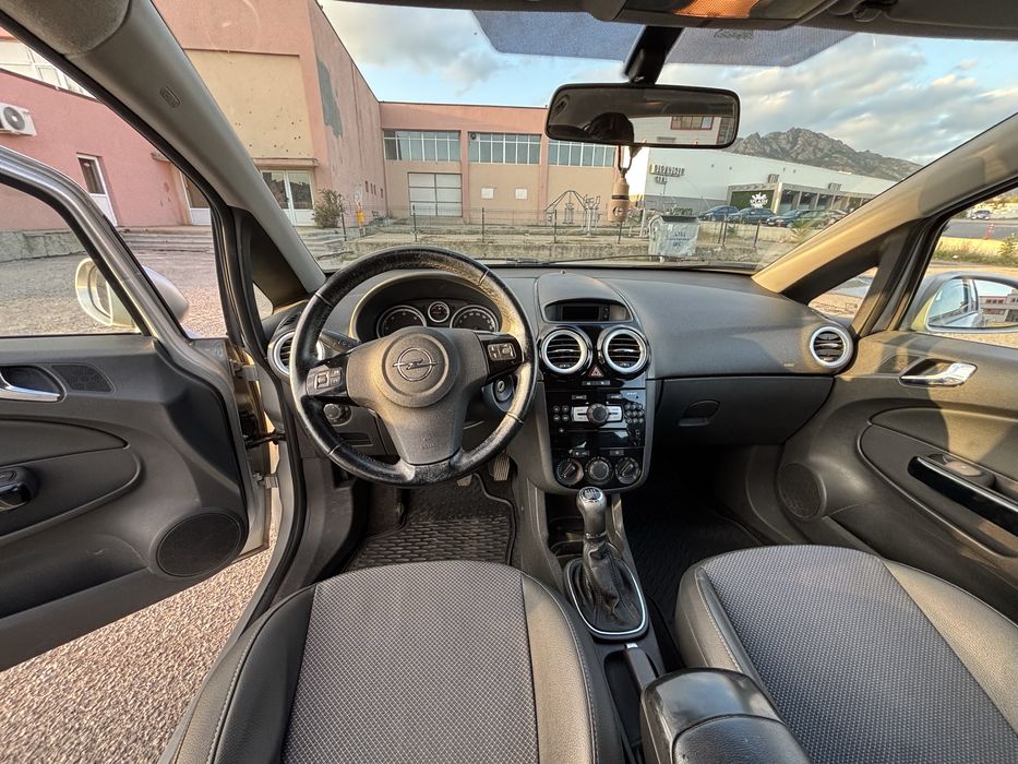 Opel Corsa D 1.3 CDTI COSMO