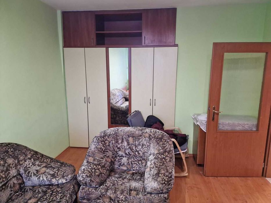 Двустаен апартамент напълно обзаведен два климатика
