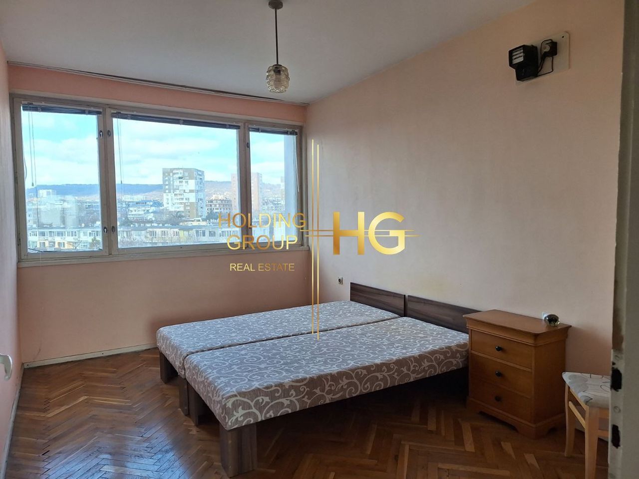 Продава се Четиристаен апартамент в Варна, Чайка - 84 кв.м за 2620 €/кв.м - Снимка #4