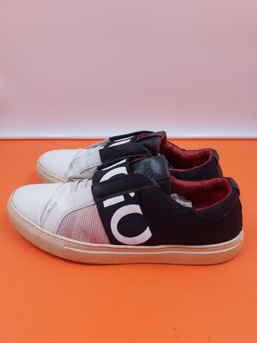 Hugo Boss номер 43 Оригинални мъжки кецове